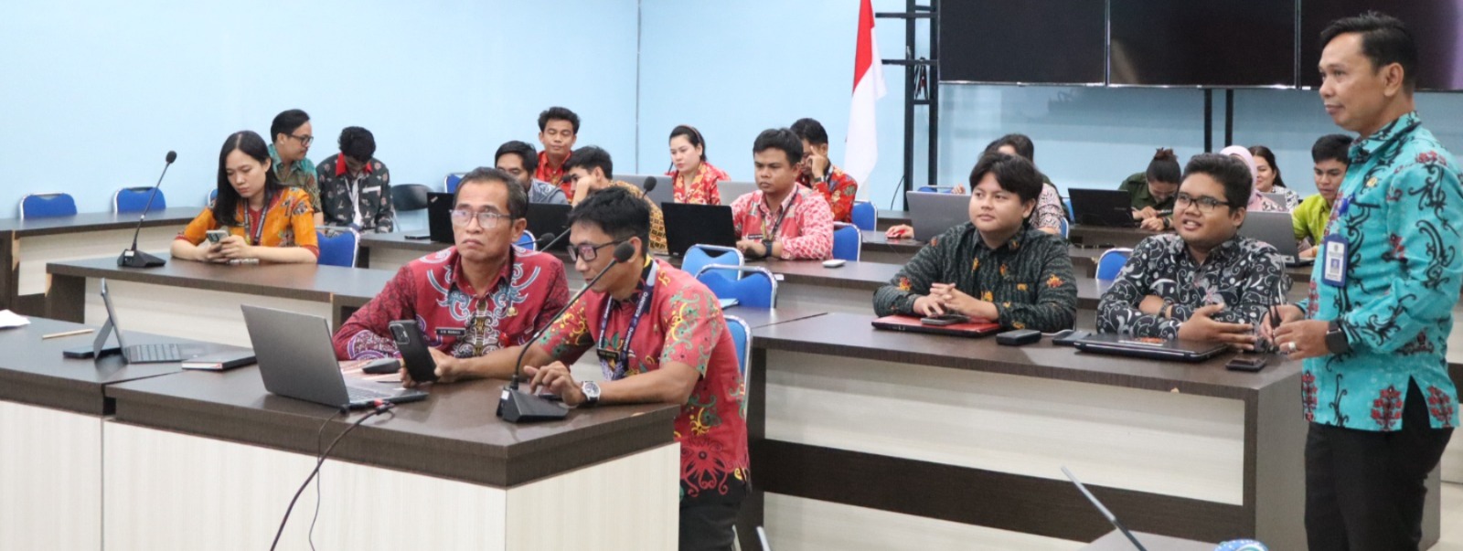 Diskominfostandi Katingan Gelar Latihan Penggunaan Aplikasi SRIKANDI untuk Perkuat Administrasi Digital