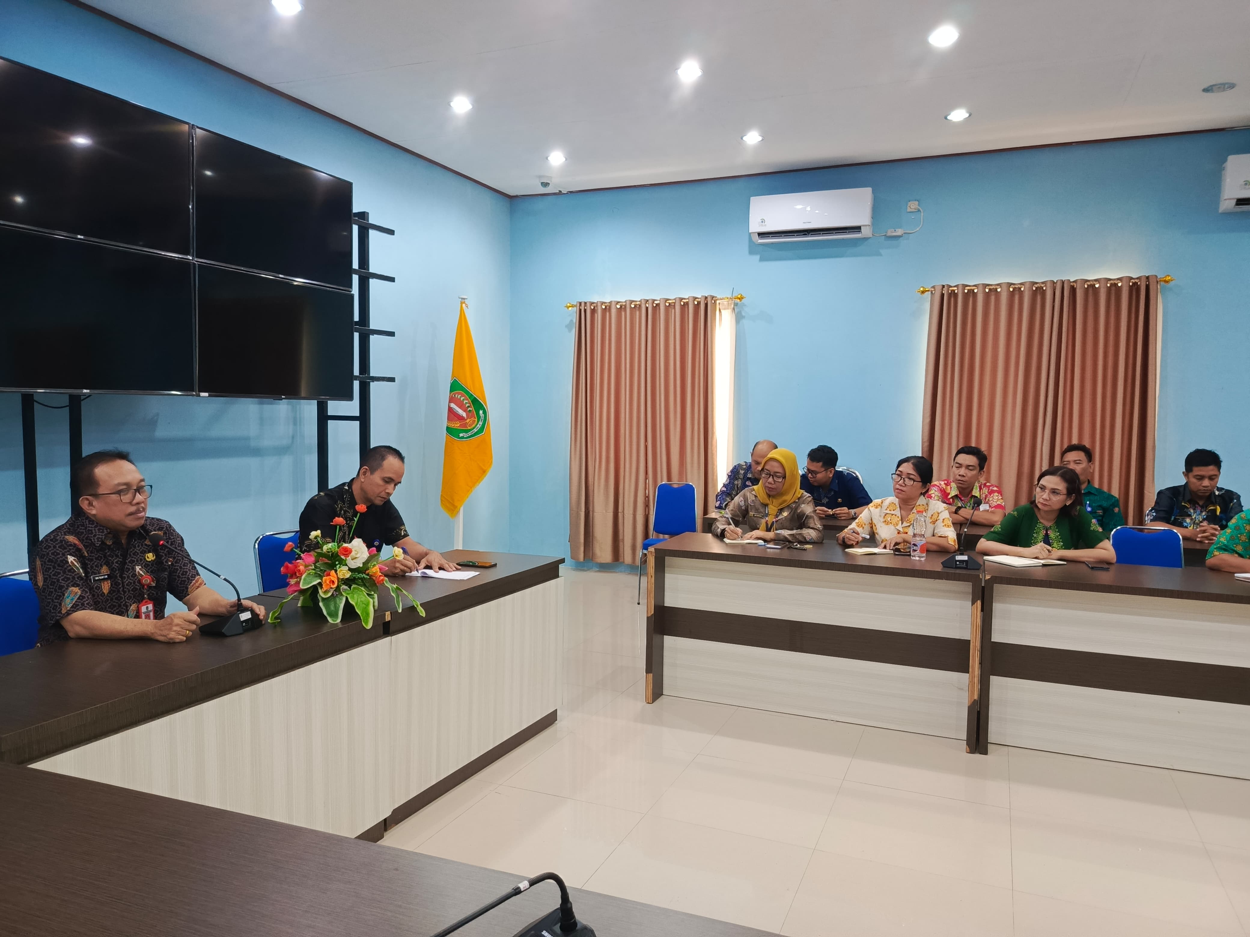 KEPALA  DISKOMINFOSTANDI KAB.KATINGAN ARAHKAN PRIORITAS KERJA DI AWAL TAHUN 2025