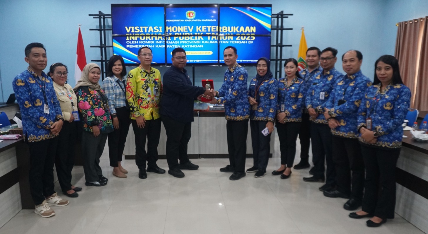 DISKOMINFOSTANDI KATINGAN TERIMA VISITASI MONEV KETERBUKAAN INFORMASI PUBLIK TAHUN 2025