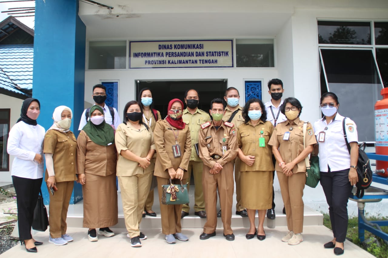 Dalam Rangka Penilaian Keterbukaan Informasi Publik Diskominfopersantik Konsultasi ke Provinsi Kalteng
